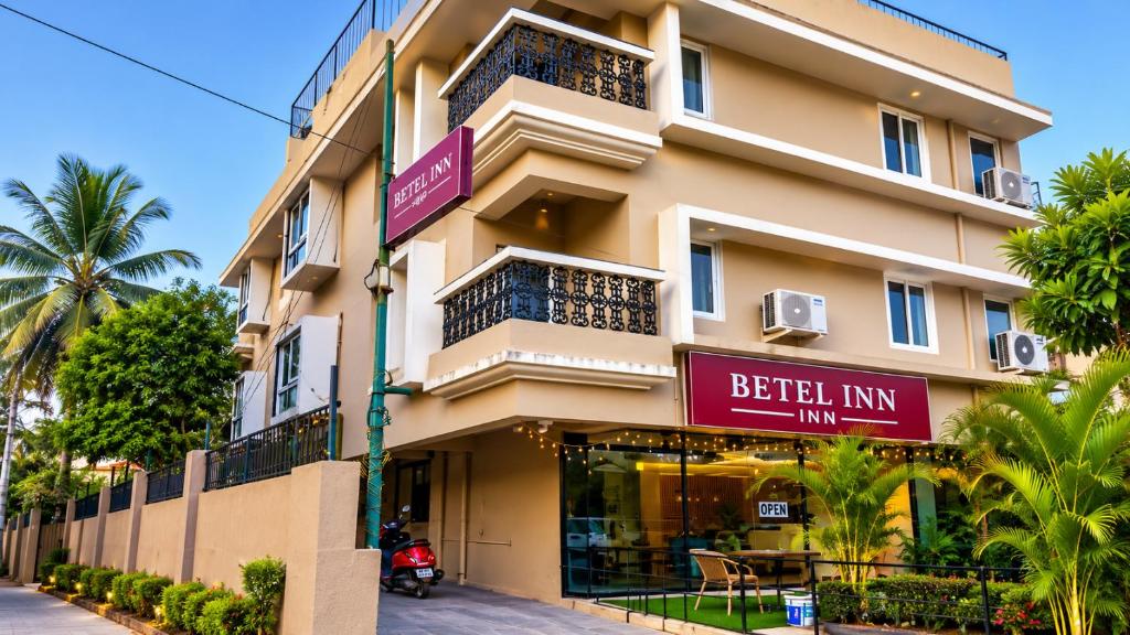 Betelnut Inn Calangute - Tap to explore photos