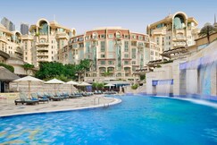 Swissotel Al Murooj