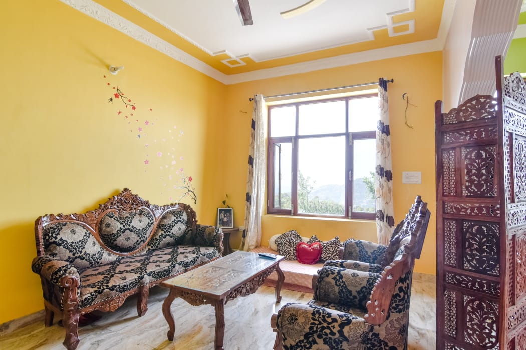Hills View Homestay - Tap to explore photos