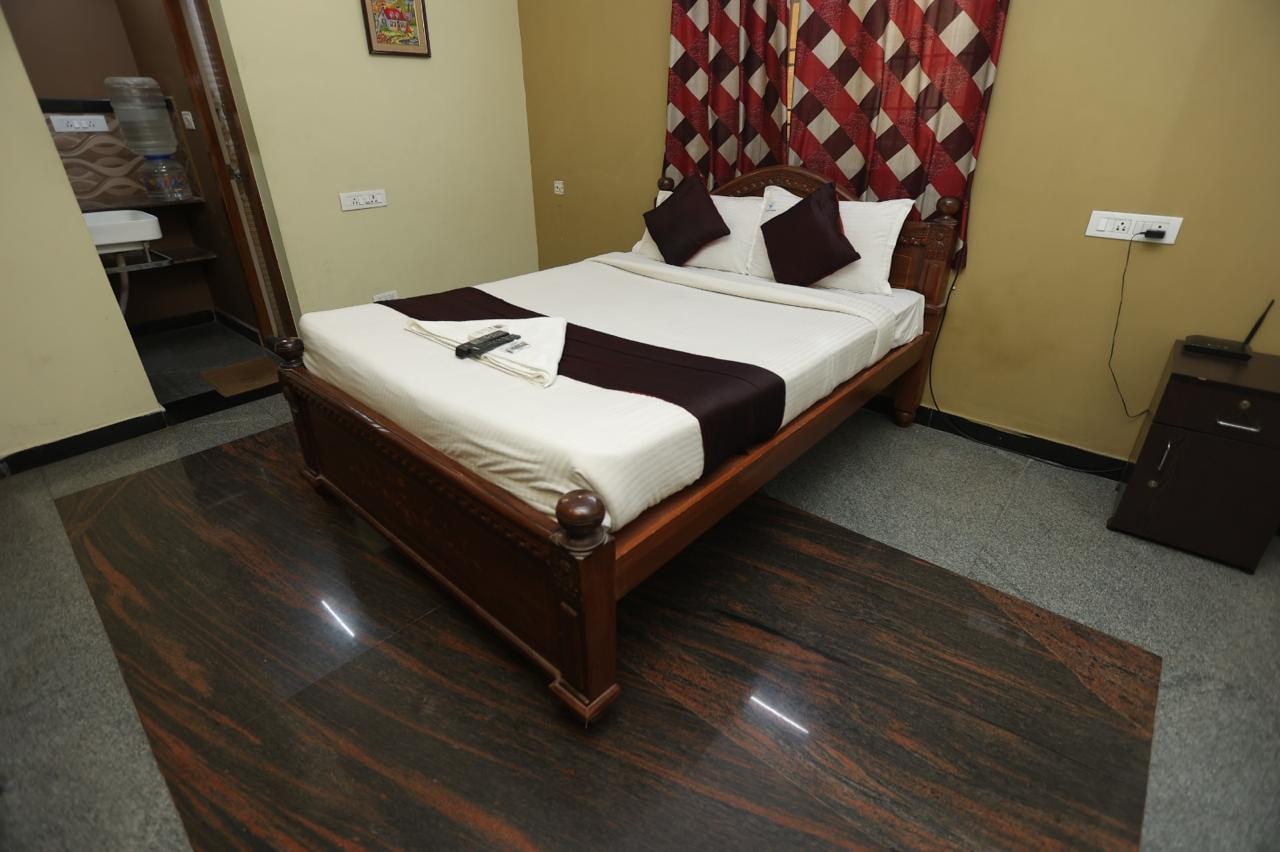HAPPY HOMES SERVICED APARTMENTS GUINDY - Tap to explore photos
