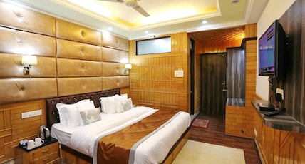 Hotel Milad Srinagar Room Type - Deluxe Room AC Hotel Milad Srinagar Room Type - Deluxe Room AC