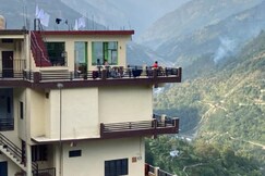 Amardeep Homestay by StayApart