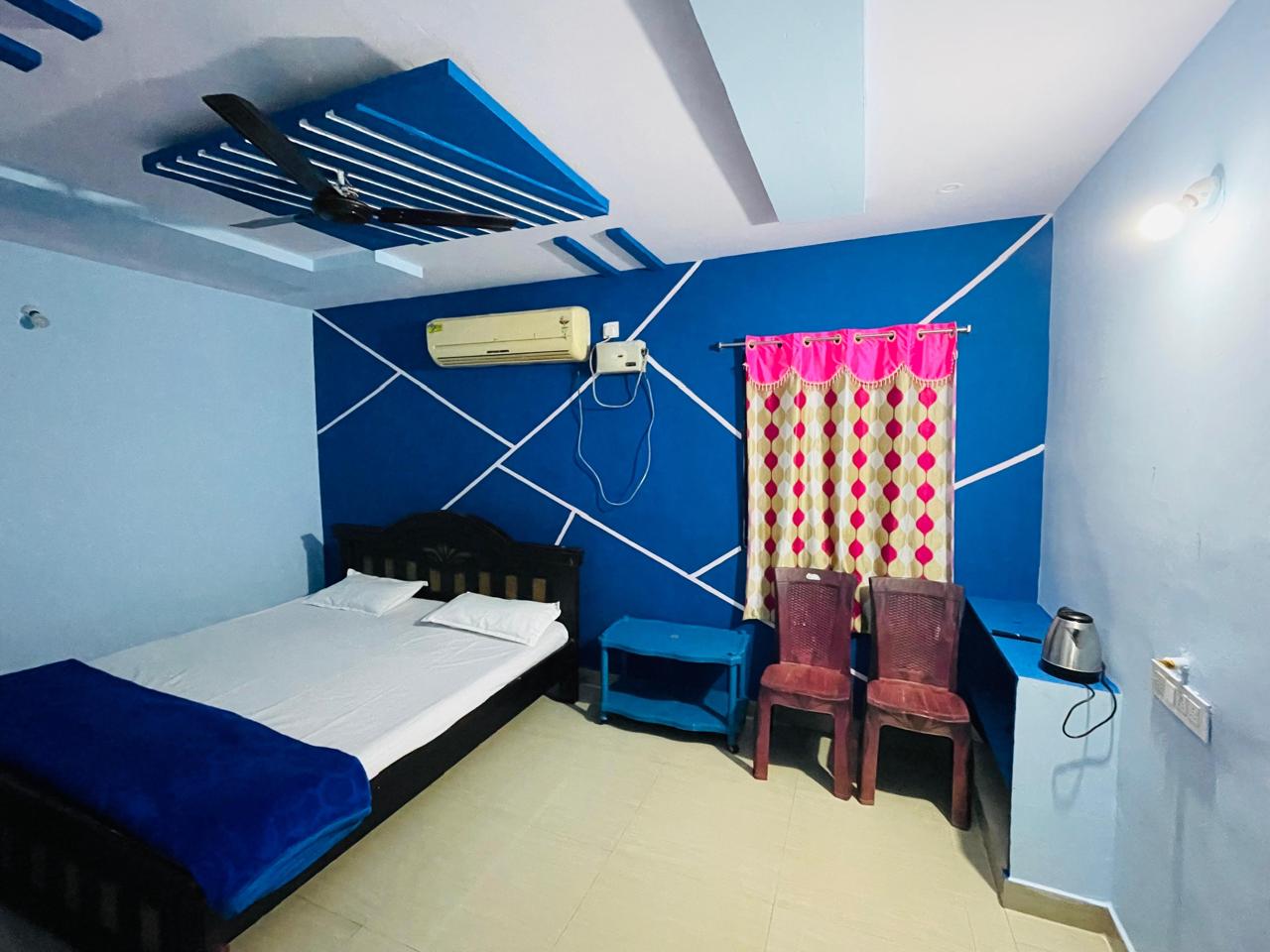 Meena Hill Royal Resorts - Tap to explore photos
