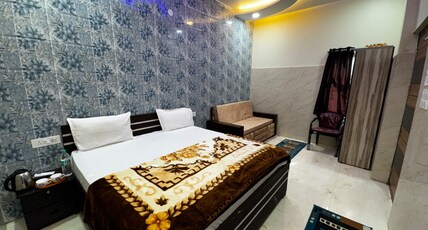 Vrindavani Kunj Room Type - LUXURY ROOM