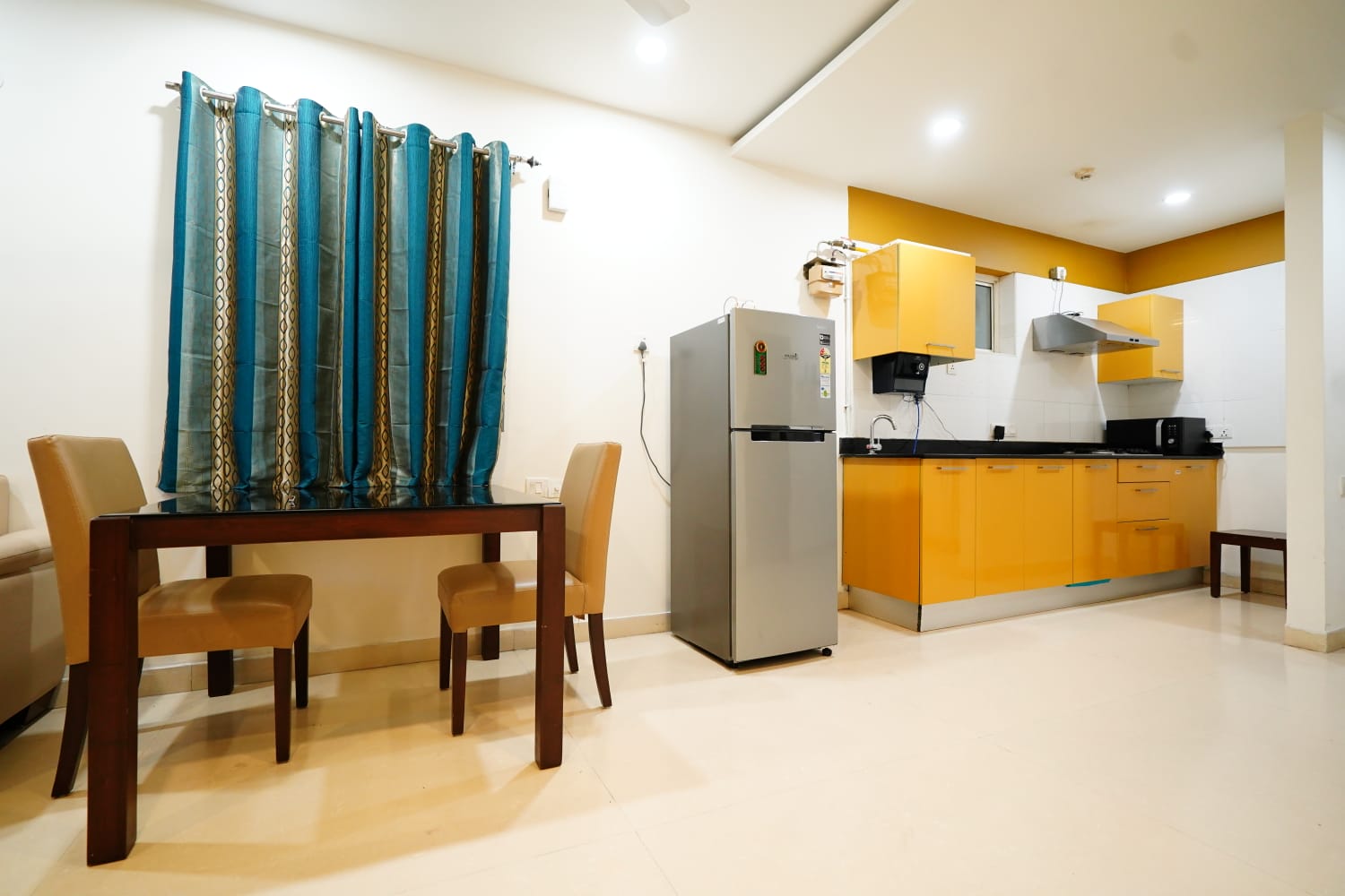 The Cryptoscopophilian 2 BHK flat in the fin hub - Tap to explore photos