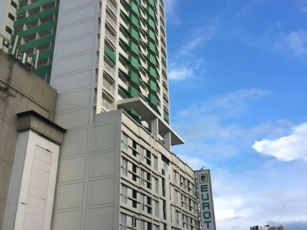 Eurotel Vivaldi Araneta - Tap to explore photos