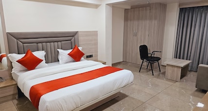 Hotel RK Villa Bapunagar Room Type - Deluxe Room . Hotel RK Villa Bapunagar Room Type - Deluxe Room .