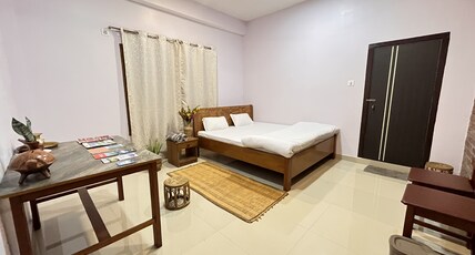 Eco Heritage Villa (3km from Airport) Room Type - Luxury Queen Bed