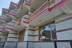 Aadesh villa b&b