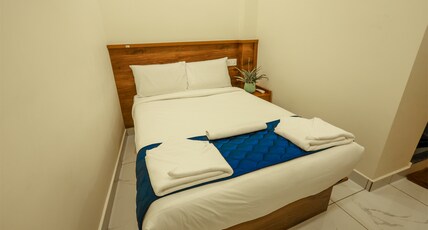 Moonic Days Infopark Room Type - Standard Double Bed