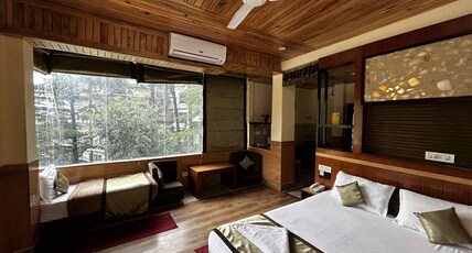 Gandhi's Paradise by The Bunksters Room Type - Luxury Suite- Valley View | Independent Balcony Gandhi's Paradise by The Bunksters Room Type - Luxury Suite- Valley View | Independent Balcony