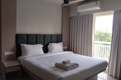 Photos of Coral Crest