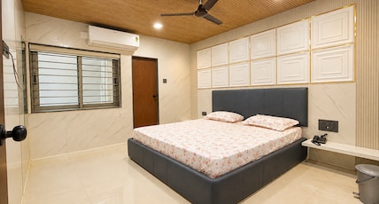 Meera Marriage Hall & Hotel Room Type - Deluxe Room
