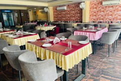 Sri Vishnu View Hotel