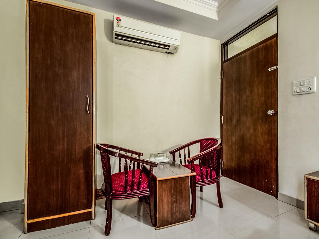 Ananta Inn - Tap to explore photos