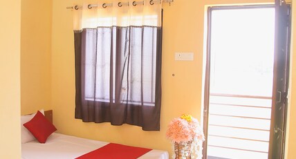 Shri Shayam Palace Room Type - Standard Room