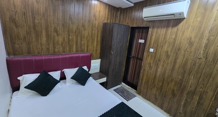 NEW EDEN GUEST HOUSE & DORMITORY Room Type - Deluxe AC Rooms