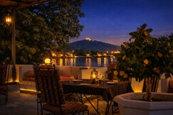 Hotel Hibiscus | Rooms & Dorms | 2 min walk from Ambrai Ghat