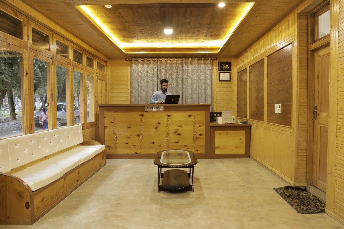 Hotel Khardongla - Tap to explore photos