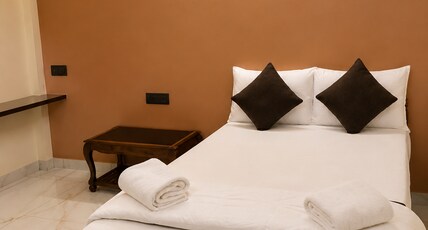 Maha Mahal | Elegant Stay in Trivandrum Room Type - Double Room Non AC