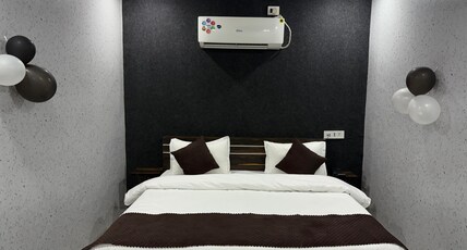 ARK HOTEL & RESTAURANT Room Type - Standard Room