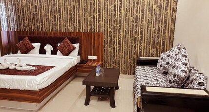 HOTEL SHRI KAILASH MANASAROVAR Room Type - Suit