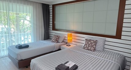 Windmill Resort Pattaya Room Type - Deluxe City View