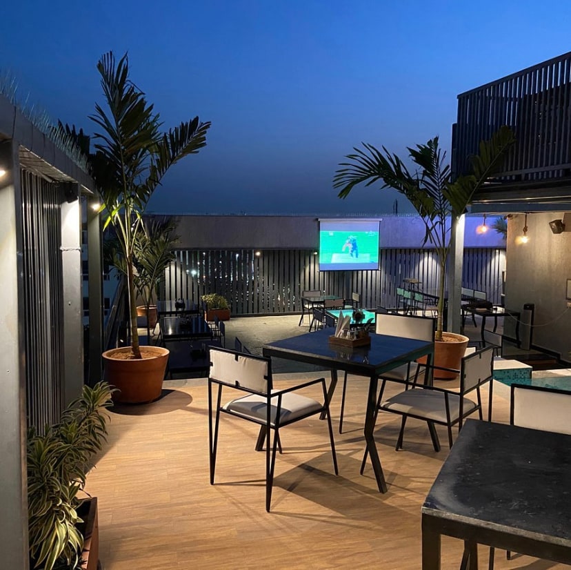 Ka10 Square Hotel & Banquets - Tap to explore photos