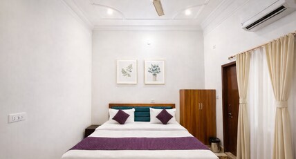 Murli Manohar Palace Room Type - Deluxe Room