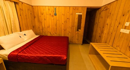 Vivera Highlands Room Type - Cottage with Living room