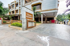 Hotel Darling Residency