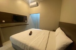 Hotel O Pioneer Pasar Baru