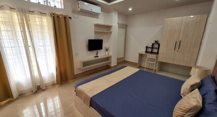 Alora Homestay | Luxury Stay Room Type - Deluxe Room With Free Wifi