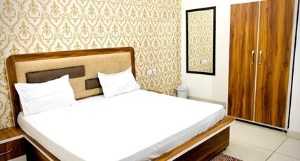 HOTEL ELITE Room Type - STANDARD ROOM