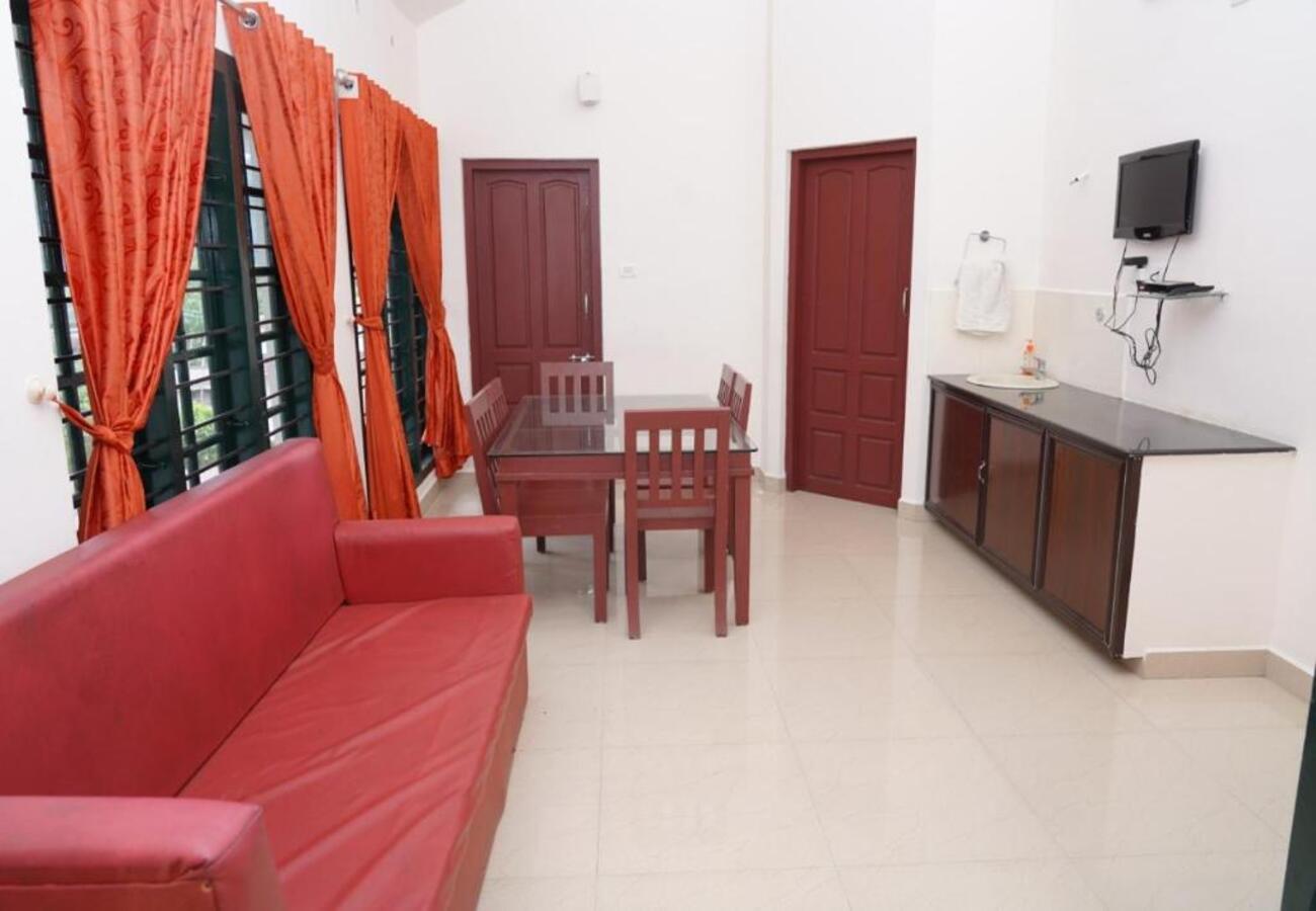 Vagamon Tea County Homestay | Rooms & Caretaker - Tap to explore photos