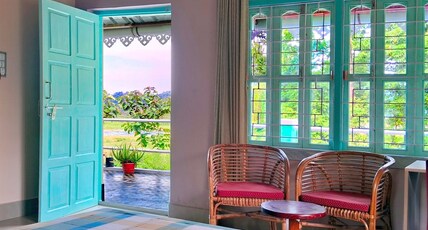 Sukhani Riverside Cottage Room Type - Room 3 (River Facing 1st Floor)