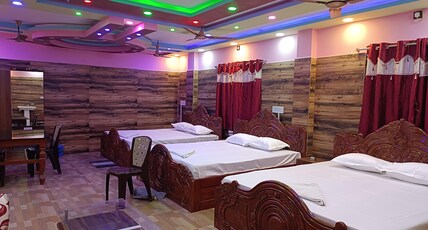 Hotel Paradise Mandarmani Room Type - SUPERIOR SUITE AC ROOM  HAVING 3 KING SIZE BED