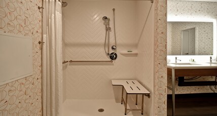 Holiday Inn - Lancaster, an IHG Hotel Room Type - 2 Queen Suite Communications Accessible Roll In Shower