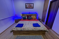 Furnished Studio for Solo Couple trios in Zirakpur