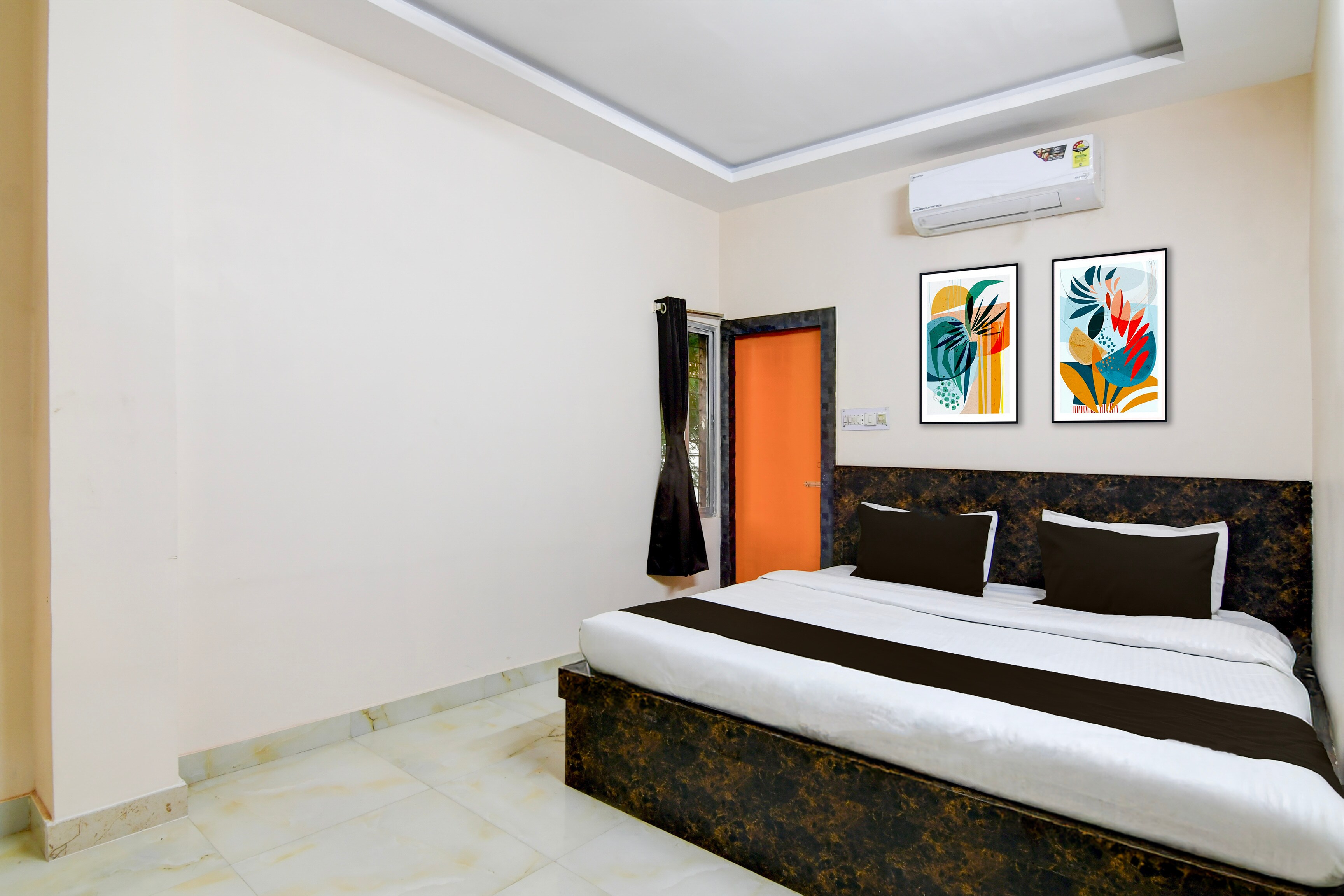 Hotel O Chinar Park Kolkata Formerly Zapper Inn - Tap to explore photos