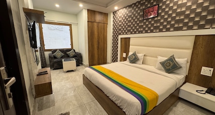 Elgrovia The Hotel Room Type - Deluxe Double Bed Elgrovia The Hotel Room Type - Deluxe Double Bed