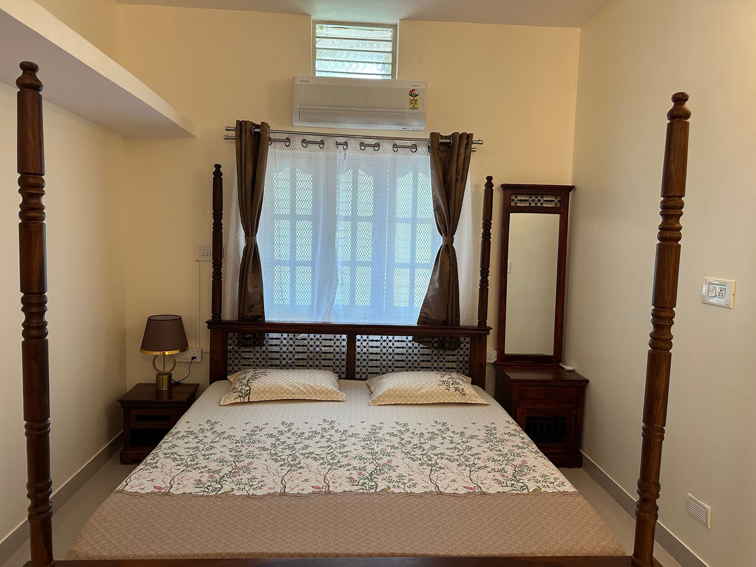Ananda Blissful Cottage at Nandi Hills - Tap to explore photos