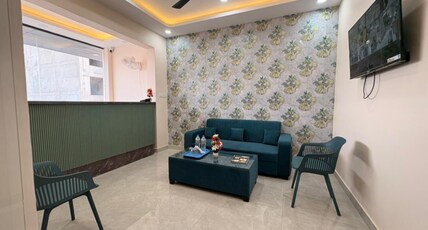 Hotel Raas Grand Room Type - Suit Room