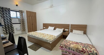 Shree Mahidev Palace Ayodhya Room Type - Family Bed Room