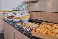 Holiday Inn Express Frankfurt Airport