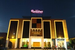 Hotel Shri Khedapati International