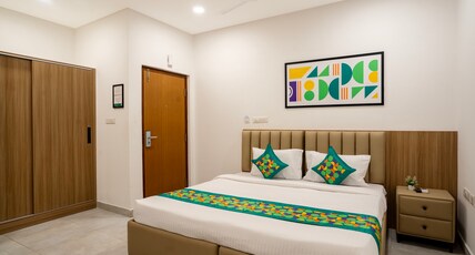 Treebo S3 Suites, Manikonda Room Type - Deluxe Room with Balcony View