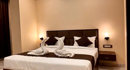 Hotel Pilgrims Inn Room Type - Deluxe Room with City View