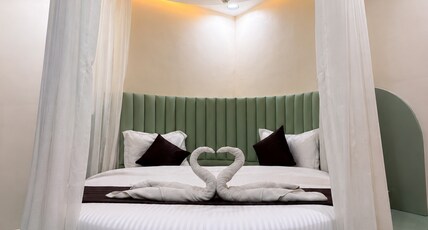 Hotel The Avanta Naroda Room Type - Round Bed Suite Room