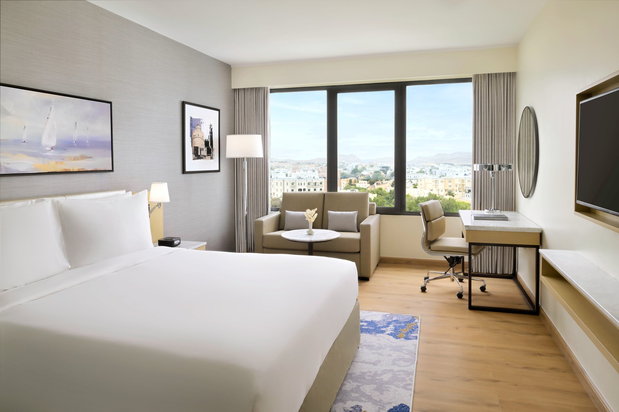 Crowne Plaza MUSCAT - Tap to explore photos